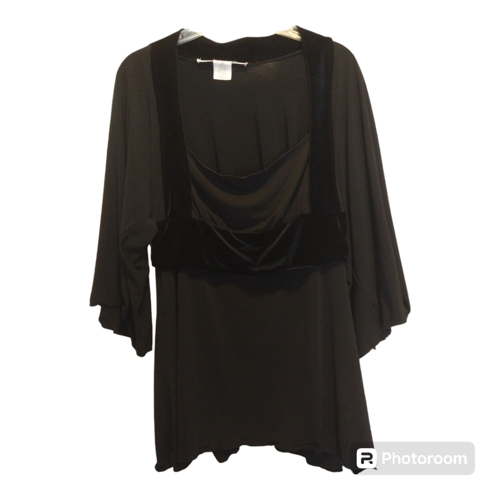 Max Studio Elegant 3/4 bell sleeves Black Blouse with Black Velvet trim XL
